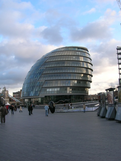 London City Hall recently constructed on the banks of the Thames River.